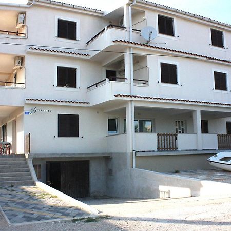 Batkoski Apartments Pag Town Exterior foto